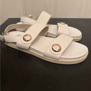Amalfi By Rangoni Leather Sandals White Strappy Flat NWOT 9.5